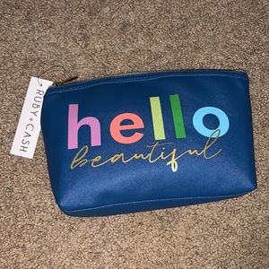 ruby and cash makeup bolsa